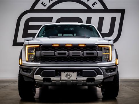 Used 2022 Ford F150 Raptor w/ Equipment Group 801A High AWD/4WD image 3