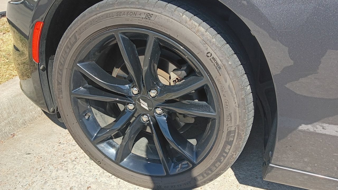 Used 2018 Dodge Charger SXT Plus w/ Quick Order Package 29J RWD image 8