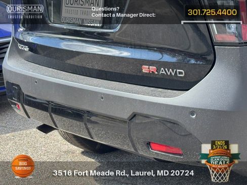 New 2025 Nissan Kicks SR image 4