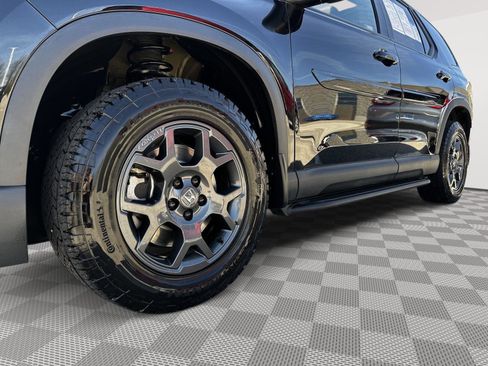 Certified 2024 Honda Pilot TrailSport image 6