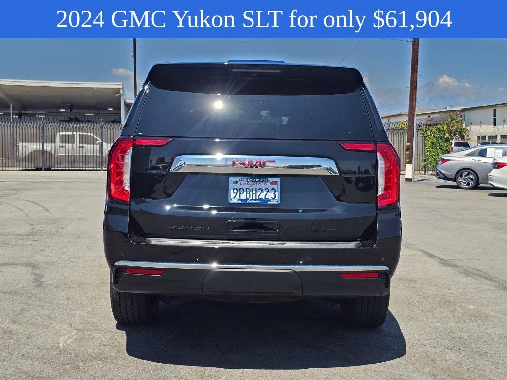 Used 2024 GMC Yukon SLT w/ SLT Premium Package AWD/4WD image 8