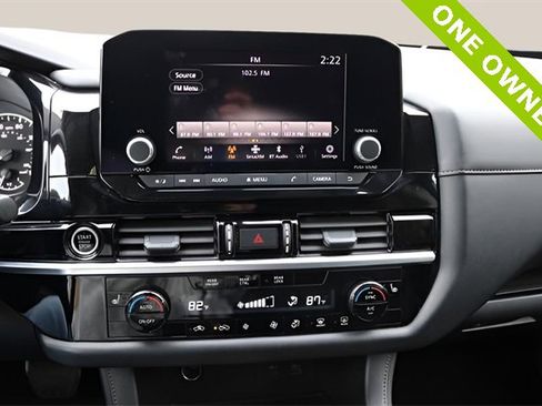 Used 2024 Nissan Pathfinder SV image 24