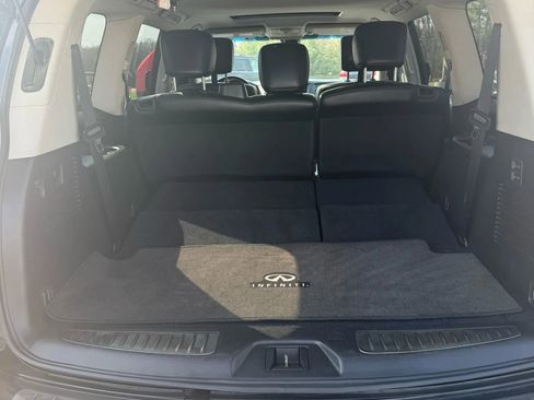 Used 2012 INFINITI QX56 4WD w/ Deluxe Touring Pkg image 44