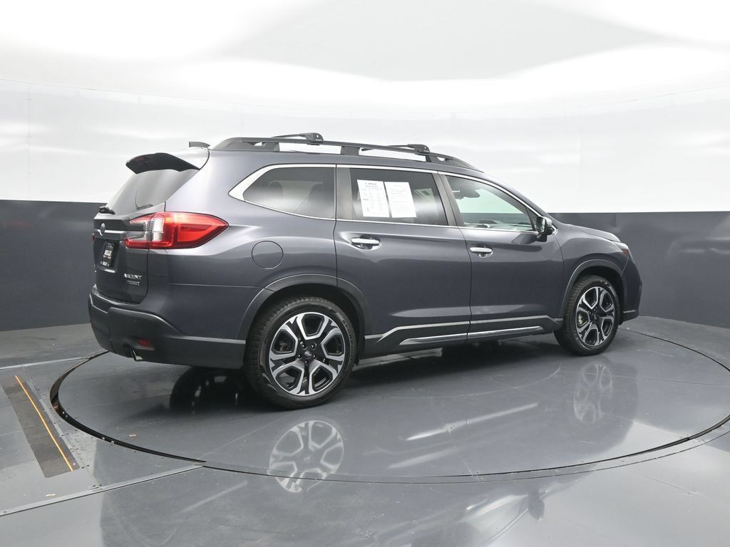 Used 2023 Subaru Ascent Touring AWD/4WD image 7