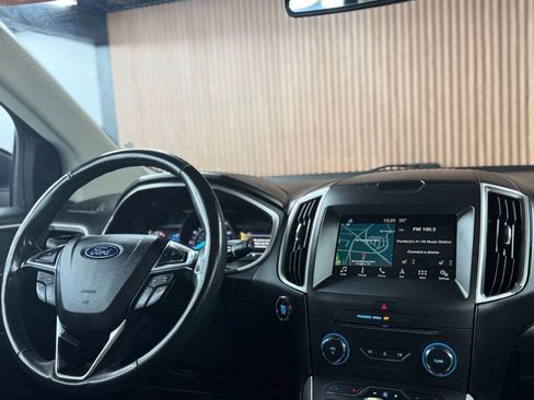 Used 2018 Ford Edge SEL w/ Equipment Group 201A FWD image 13