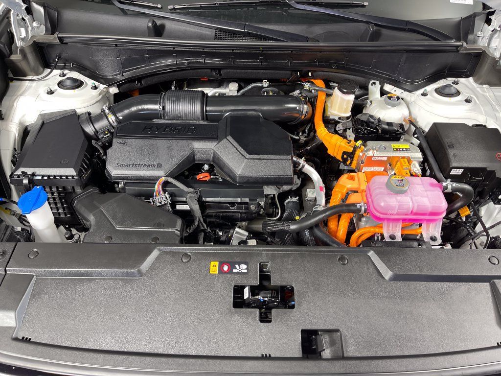 Certified 2026 Hyundai Santa Fe SE FWD image 11