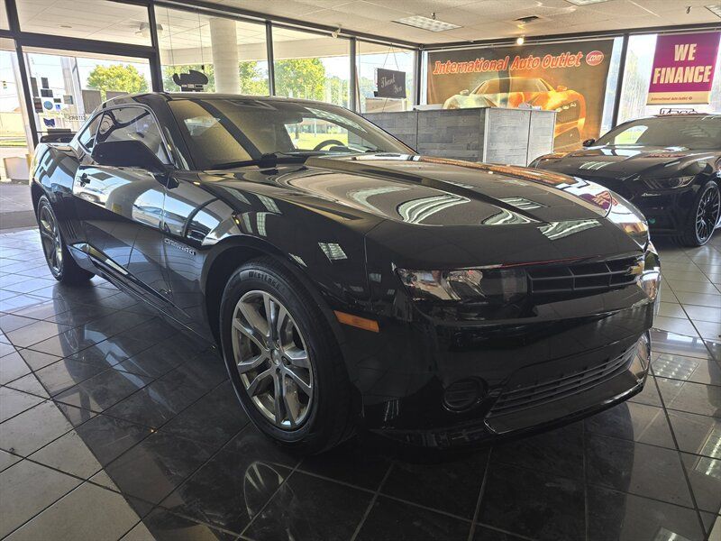 Used 2014 Chevrolet Camaro LS w/ Orange Rally Stripe Package RWD image 3