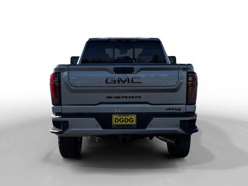 New 2026 GMC Sierra 2500 AT4 w/ AT4 Premium Plus Package image 4