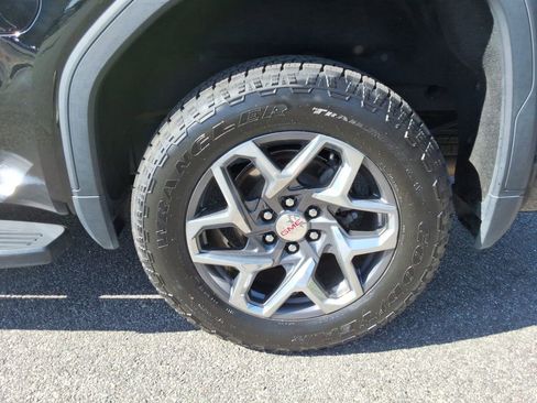 Certified 2022 GMC Sierra 1500 SLT w/ SLT Premium Plus Package image 14