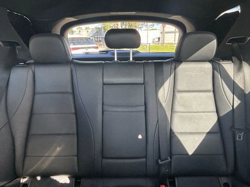 Used 2020 Mercedes-Benz GLE 350 w/ Premium Package image 14