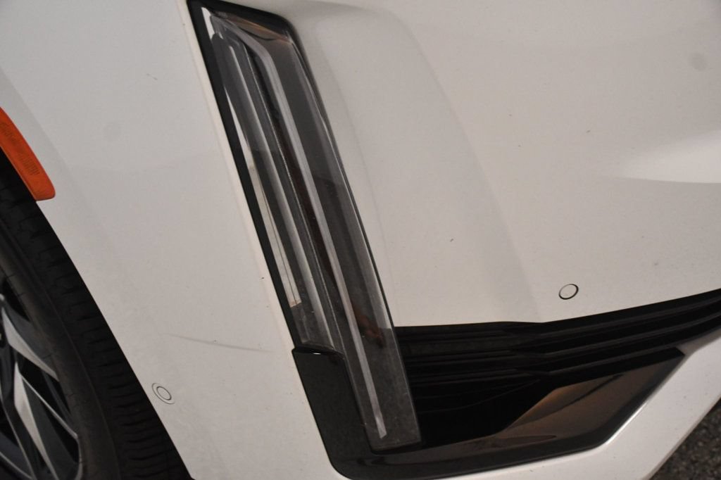 Used 2022 Cadillac Escalade Sport w/ Touring Package AWD/4WD image 14