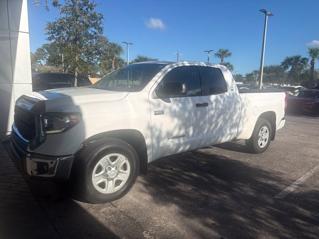 Used 2021 Toyota Tundra SR5 RWD image 1