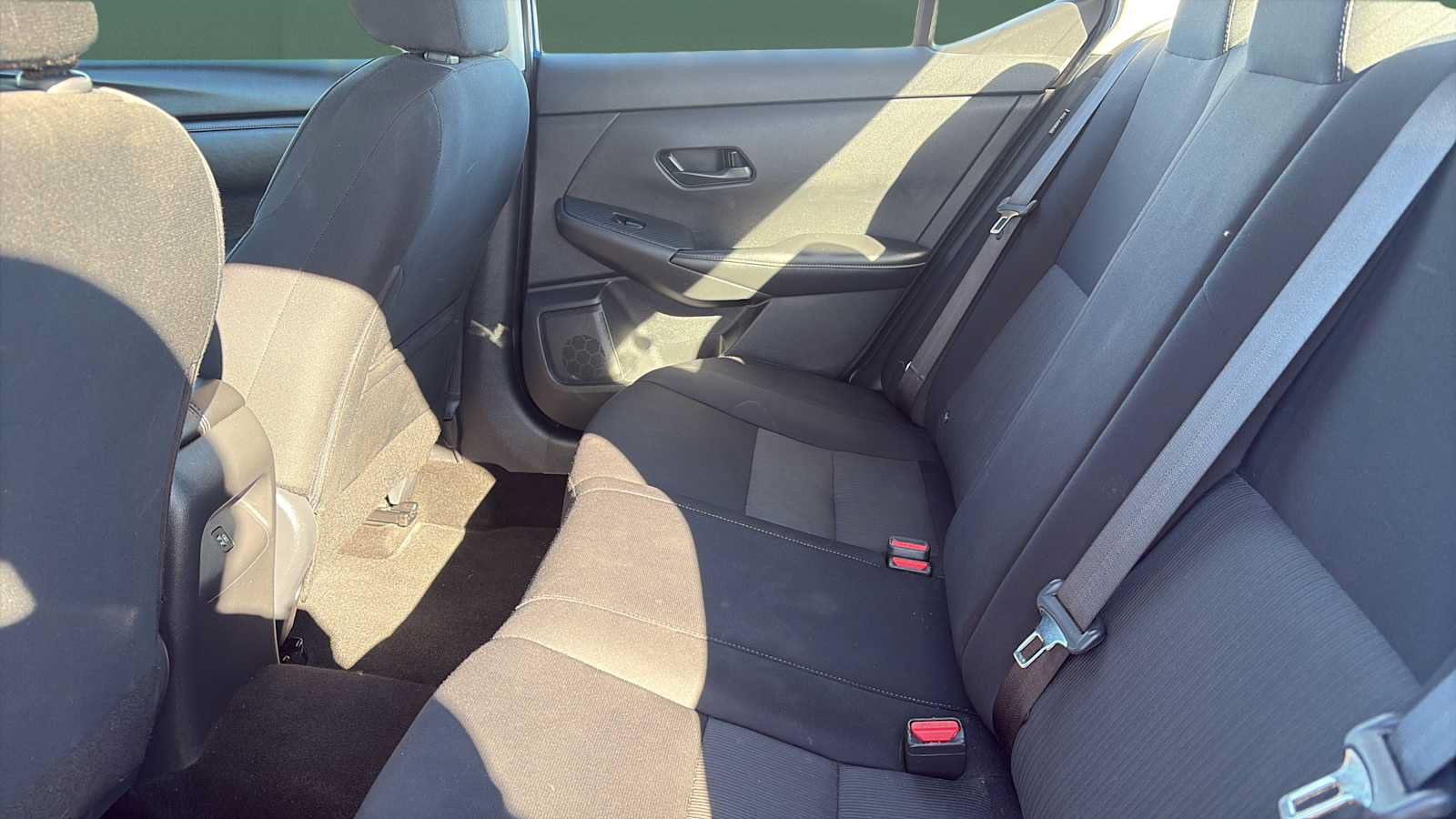 Used 2024 Nissan Sentra SV FWD image 18