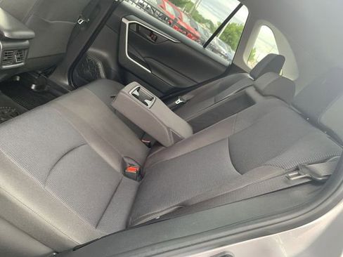 Certified 2025 Toyota RAV4 LE AWD/4WD image 10