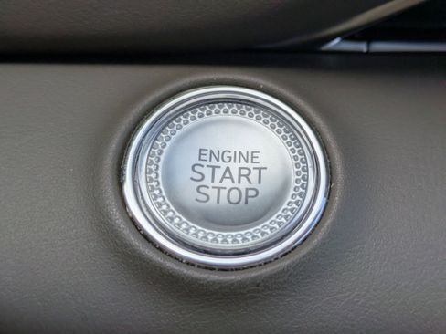 Used 2021 Genesis GV80 2.5T w/ Prestige Package 05 image 34