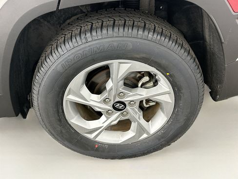 Used 2024 Hyundai Tucson SEL AWD/4WD image 11