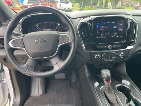 Certified 2023 Chevrolet Traverse RS AWD/4WD image 14