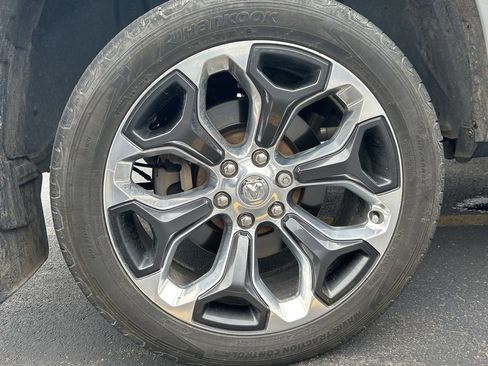 Used 2020 RAM 1500 Limited AWD/4WD image 17