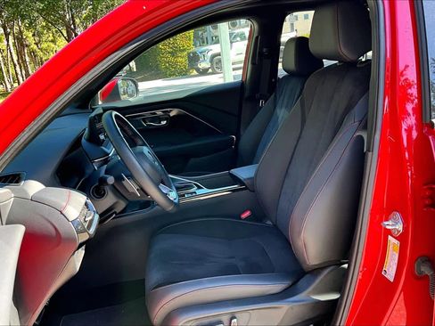 Used 2025 Acura ADX A-Spec image 8