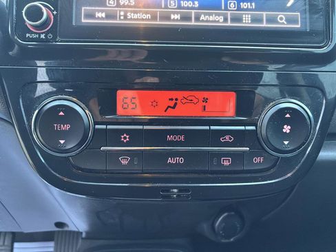 Used 2024 Mitsubishi Mirage G4 ES FWD image 21