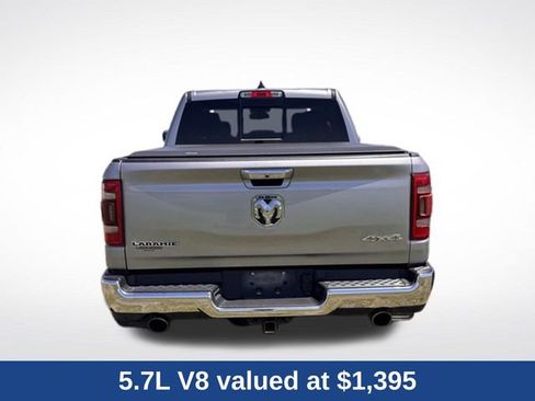 Used 2019 RAM 1500 Laramie AWD/4WD image 3