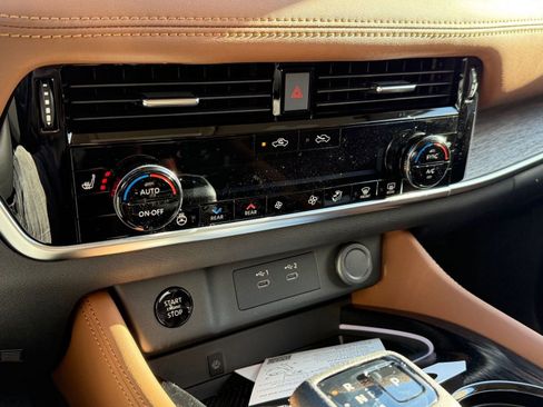 New 2026 Nissan Rogue Platinum w/ Platinum Premium Package image 28