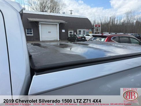 Used 2019 Chevrolet Silverado 1500 LTZ w/ Z71 Off-Road Package AWD/4WD image 9