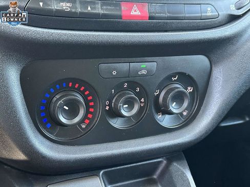 Used 2021 RAM ProMaster City Tradesman FWD image 27