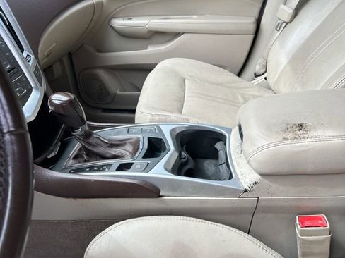 Used 2011 Cadillac SRX Luxury FWD image 21