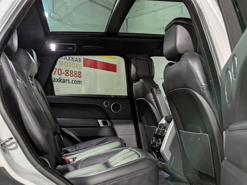 Used 2020 Land Rover Range Rover Sport HSE image 27
