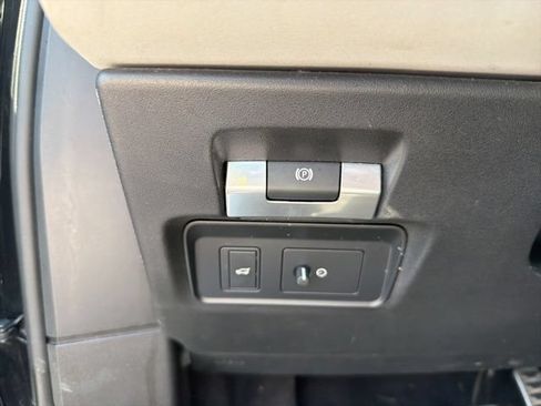 Used 2021 Land Rover Range Rover Evoque R-Dynamic S AWD/4WD image 11
