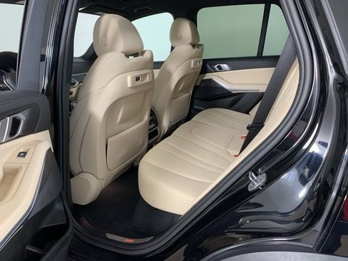 Used 2021 BMW X5 xDrive40i w/ Convenience Package image 36