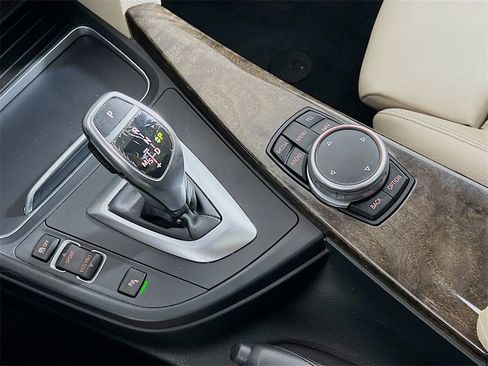 Used 2016 BMW 328i xDrive Sedan image 19