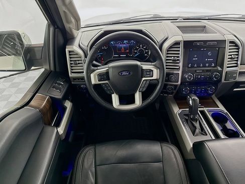 Used 2016 Ford F150 Lariat image 18