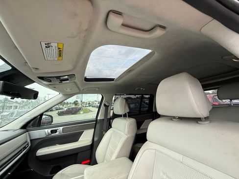 Used 2024 Hyundai Santa Fe Calligraphy FWD image 12
