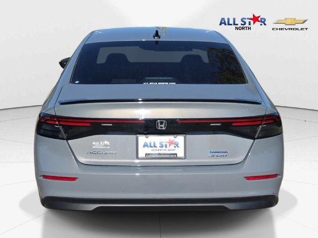 Used 2025 Honda Accord Sport image 4