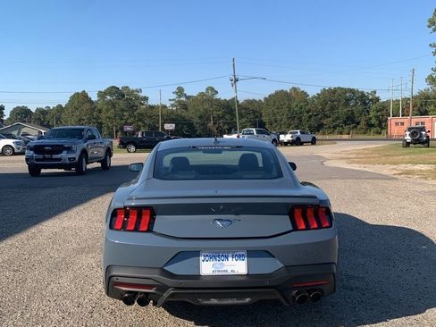 New 2024 Ford Mustang Premium image 29