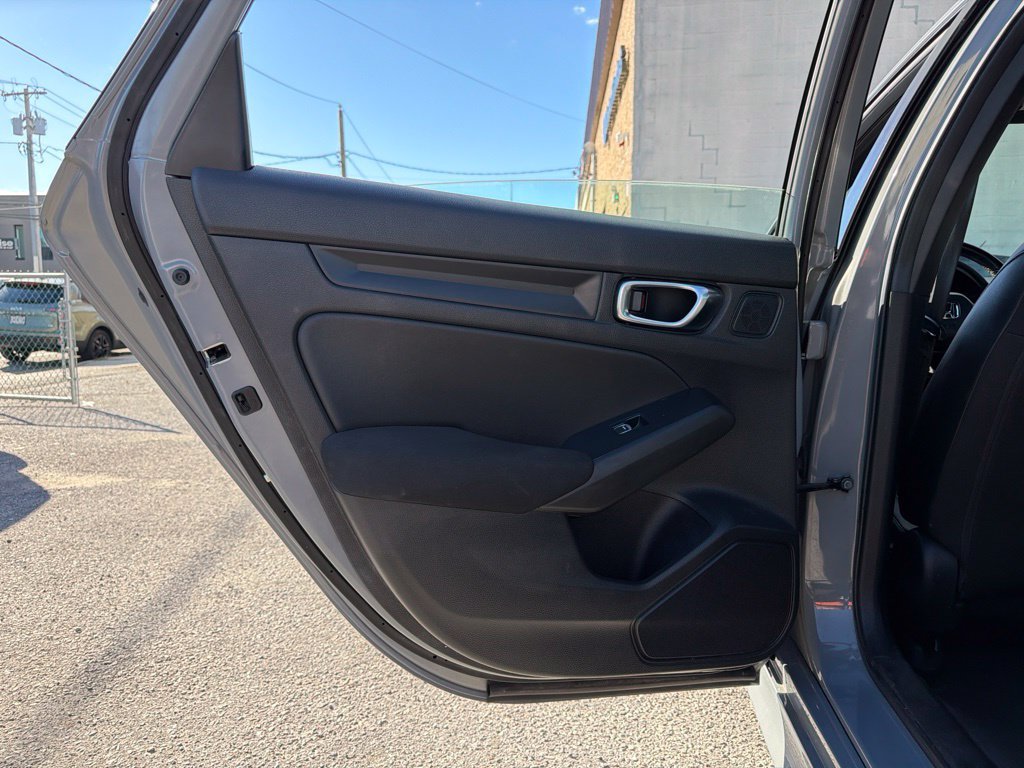 Used 2025 Honda Civic Sport image 18