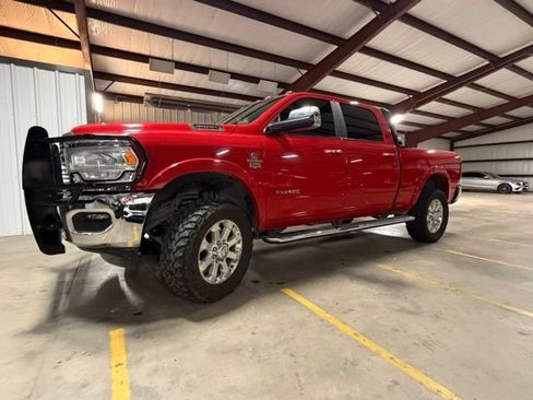 Used 2022 RAM 3500 Laramie AWD/4WD image 4