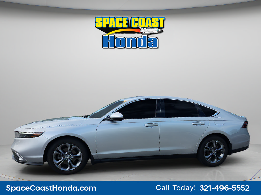 Used 2024 Honda Accord EX image 9