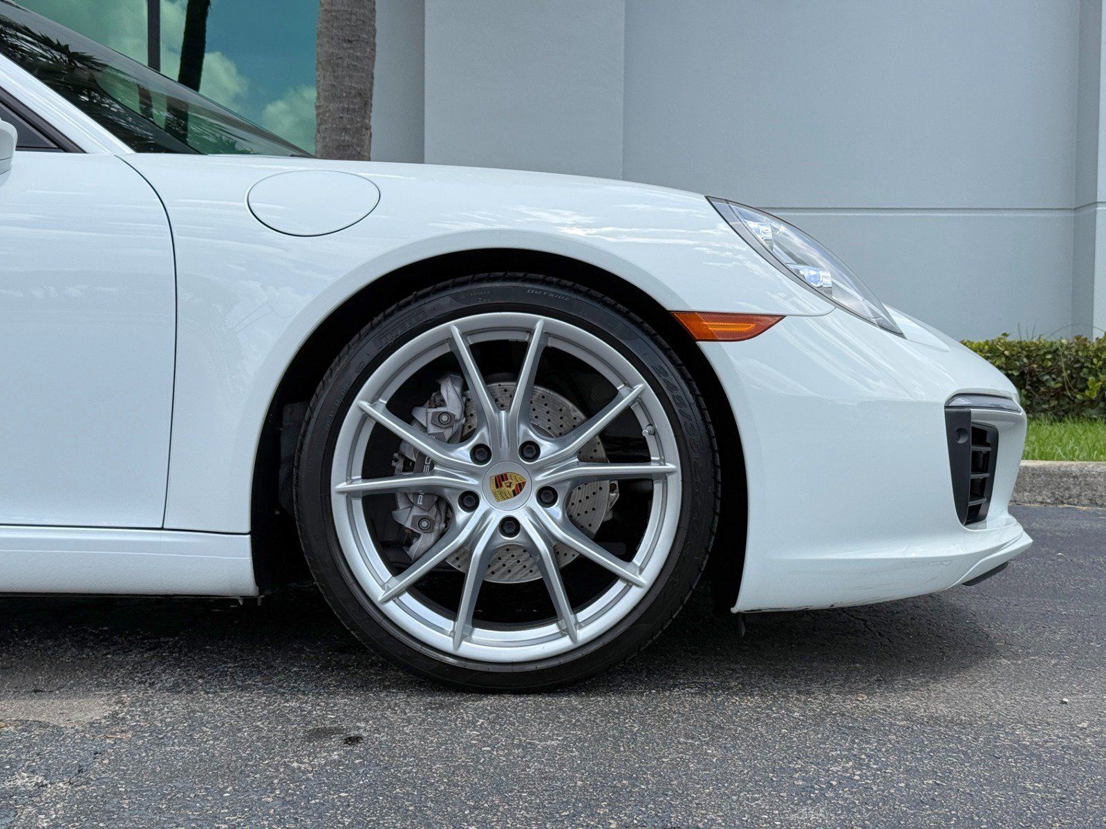Used 2018 Porsche 911 Targa 4S image 18