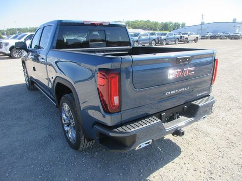New 2026 GMC Sierra 1500 Denali w/ Denali Reserve Package AWD/4WD image 7