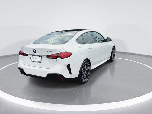 Used 2026 BMW 228i xDrive w/ Technology Package AWD/4WD image 8