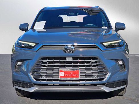 Used 2024 Toyota Grand Highlander Hybrid MAX Limited image 8