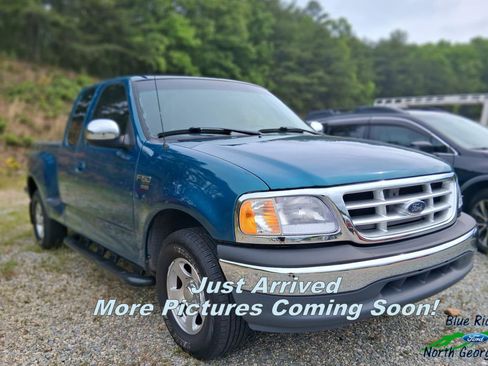 Used 2000 Ford F150 XLT RWD image 1