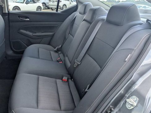Used 2022 Nissan Altima 2.5 SV FWD image 16