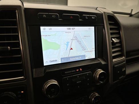 Used 2020 Ford F150 Raptor w/ Equipment Group 802A Luxury image 19