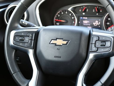 Used 2022 Chevrolet Blazer LT FWD image 25