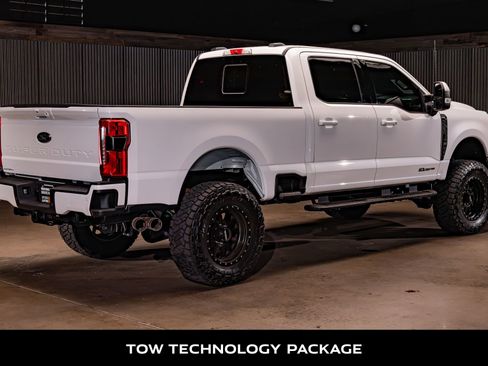 Used 2023 Ford F350 Lariat w/ Lariat Ultimate Package AWD/4WD image 9