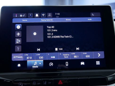 Used 2024 Jeep Compass Latitude image 42